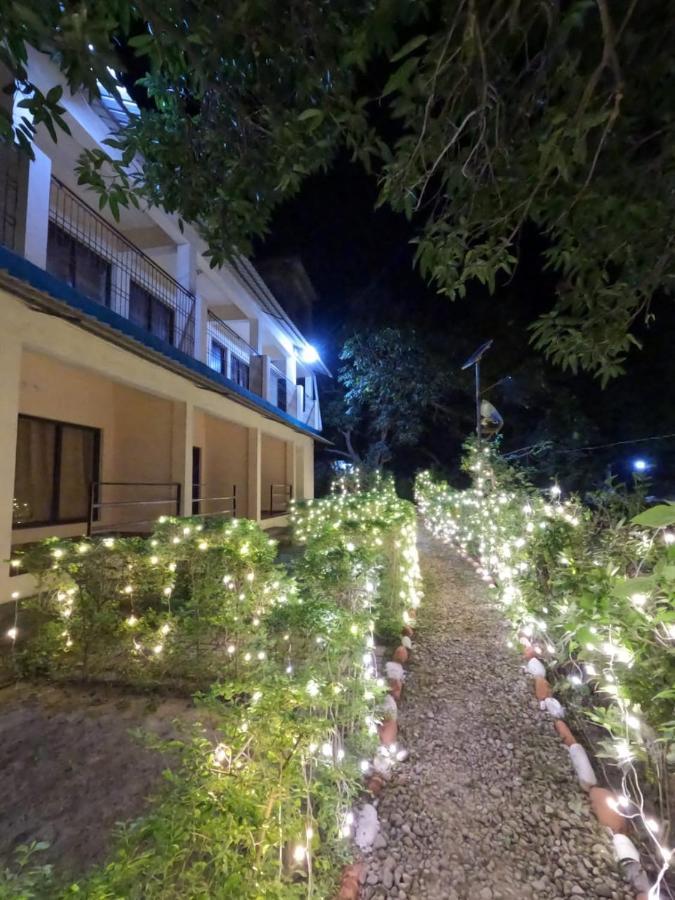 Shekhar Corbett Safari Camp, Hotel Resort , Near Kosi River, Khulbe Garden, Dhikuli, Jim Corbett Park, Ramnagar, Nainital, Uttrakhand Garjia Екстериор снимка